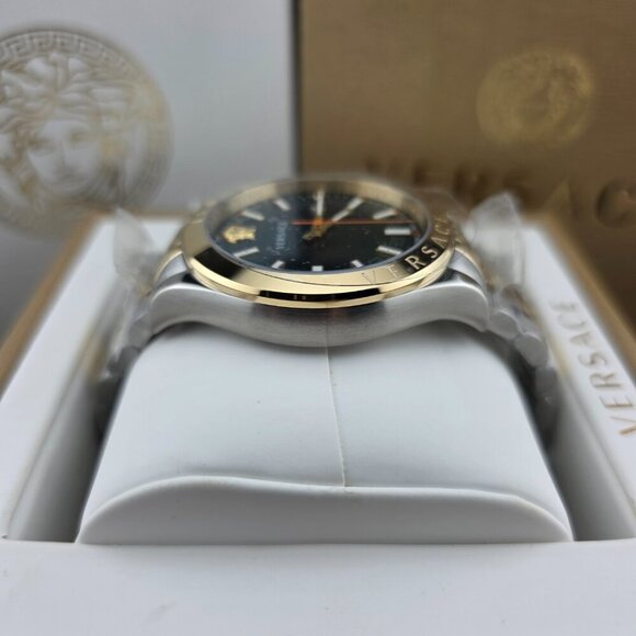 Versace Men's Hellenyium Watch Green Dial NWT - Picture 10 of 10